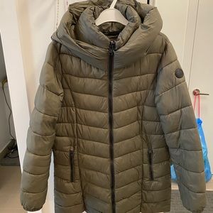 Puff Jacket - green - large - Point Zero